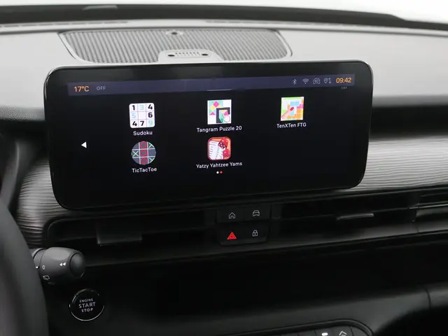 Jeep Avenger 1.2 Altitude 2024 Benzine 17