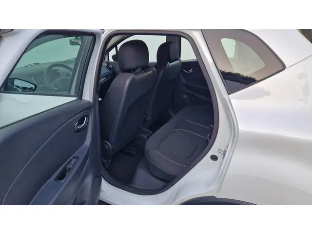 Renault Captur 0.9 TCe Zen 2019 Benzine 18