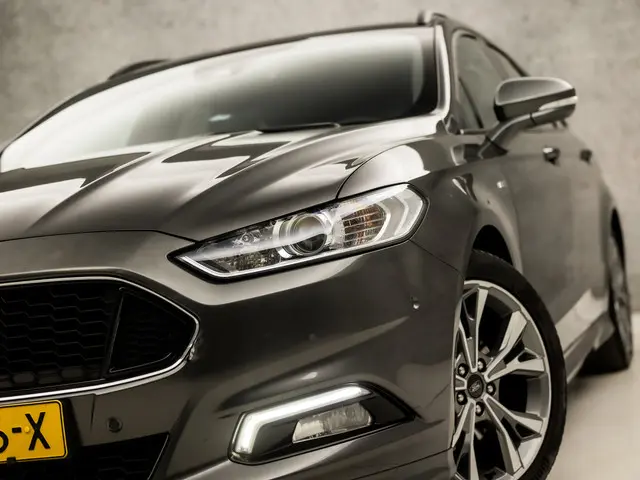 Ford Mondeo Wagon 1.5 ST Line 2018 Benzine 16