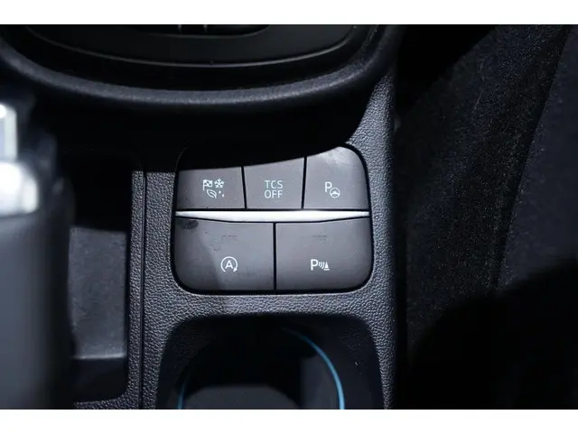 Ford Puma 1.0 EcoBoost Hybrid Titanium 2024 Benzine 26