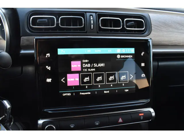 Citroën C3 PureTech 110 Shine. 2021 Benzine 14