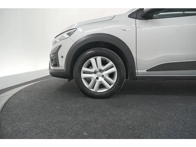 Dacia Sandero Stepway TCe 90 Expression 2024 Benzine 19