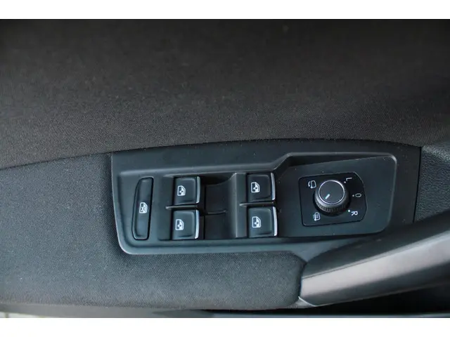 Volkswagen Tiguan 1.4 TSI ACT Highline 2017 Benzine 14