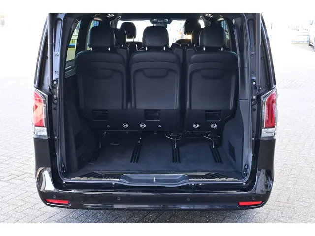 Mercedes-Benz V-Klasse 300d L3 Avantgarde 2024 Diesel 15