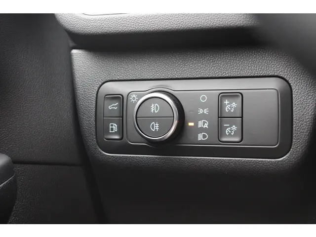 Ford Kuga 2.5 PHEV Active X 2026 Hybride Benzine 25