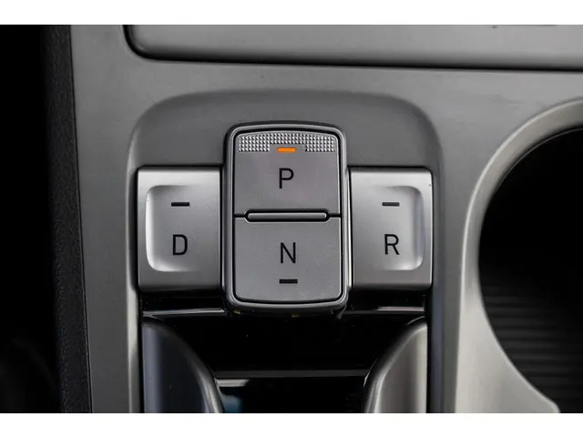 Hyundai Kona EV Premium 64 kWh 2020 Elektrisch 22