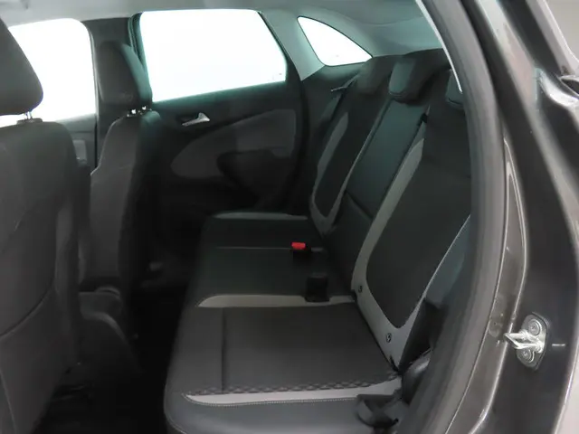 Opel Crossland X 1.2 Turbo Innovation 2020 Benzine 13