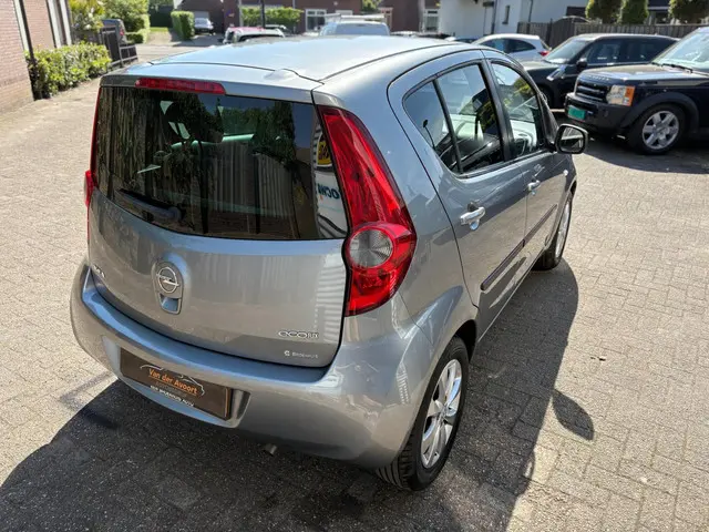 Opel Agila 1.0 Berlin 2014 Benzine 6