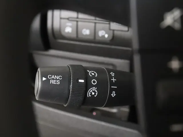 Opel Movano 140pk L2H2 Edition 2022 Diesel 23