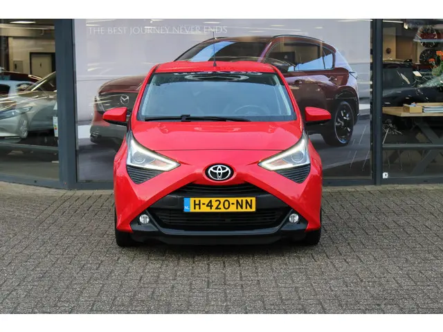 Toyota Aygo 1.0 VVT-i x-joy 2020 Benzine 3