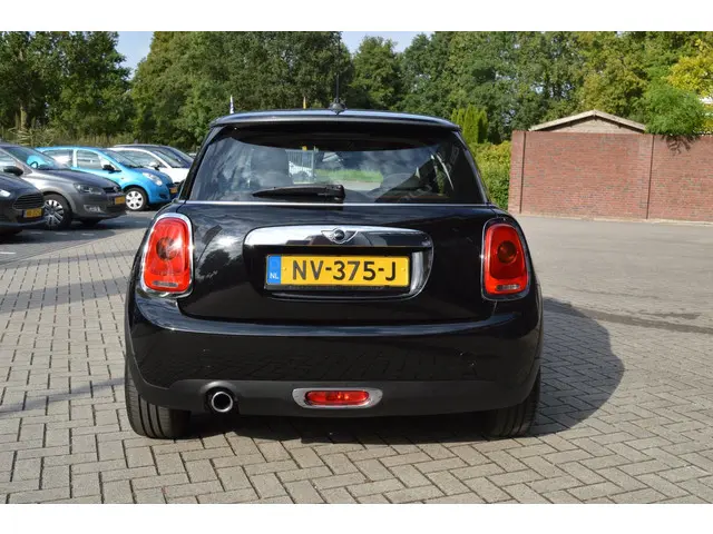 MINI One Mini 1.2 Business 2017 Benzine 5