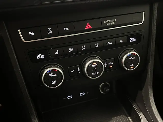 SEAT Ateca 1.5 TSI Style Business Intense 2021 Benzine 13