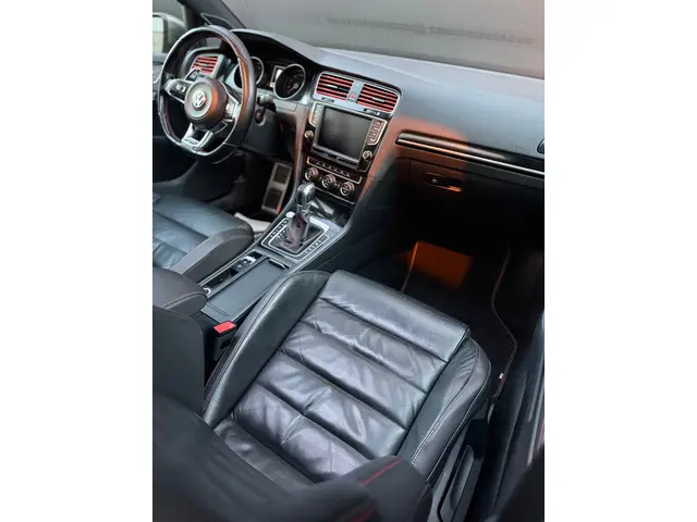 Volkswagen Golf 2.0 TSI GTI 2014 Benzine 23
