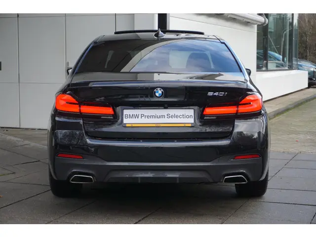BMW 5 Serie 540i 2021 Benzine 5
