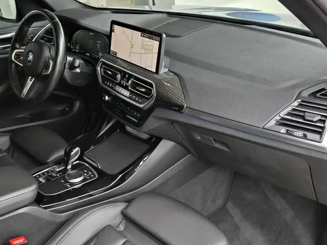 BMW X3 xDrive30e 2022 Hybride Benzine 6