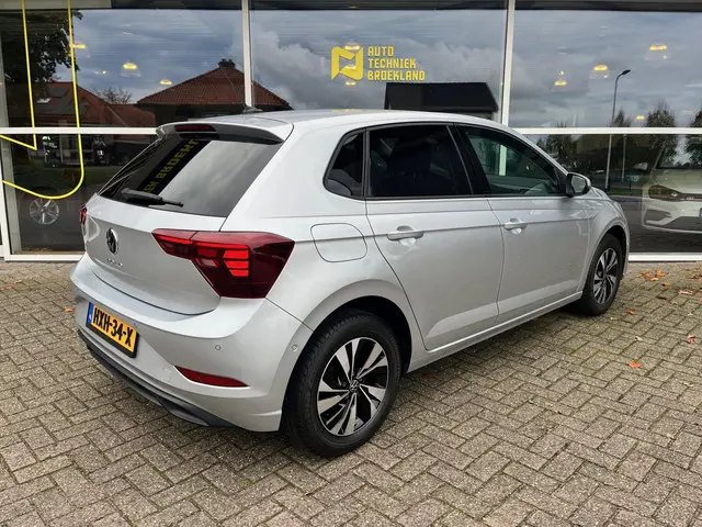 Volkswagen Polo 1.0 TSI Style 2022 Benzine 4