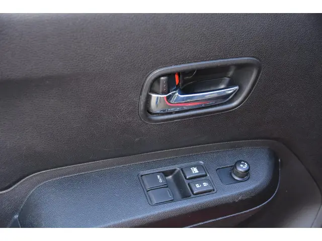 Suzuki Ignis 1.2 Smart Hybrid, airco 2021 Hybride Benzine 14