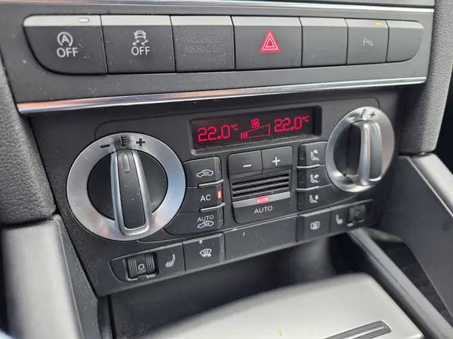 Audi A3 Sportback 1.4 TFSI NAVI TEL PDC LM 2012 Benzine 24