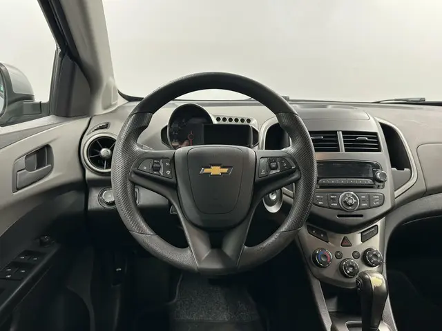 Chevrolet Aveo 1.4 LT S/S AUTOMAAT 2012 Benzine 17