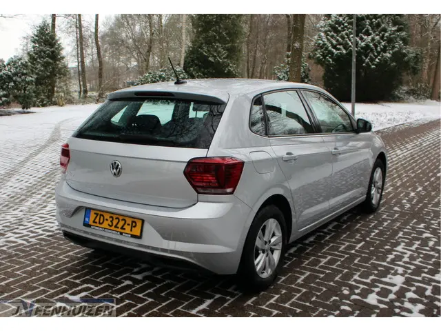 Volkswagen Polo 1.0 TSI Comfortline 2019 Benzine 7