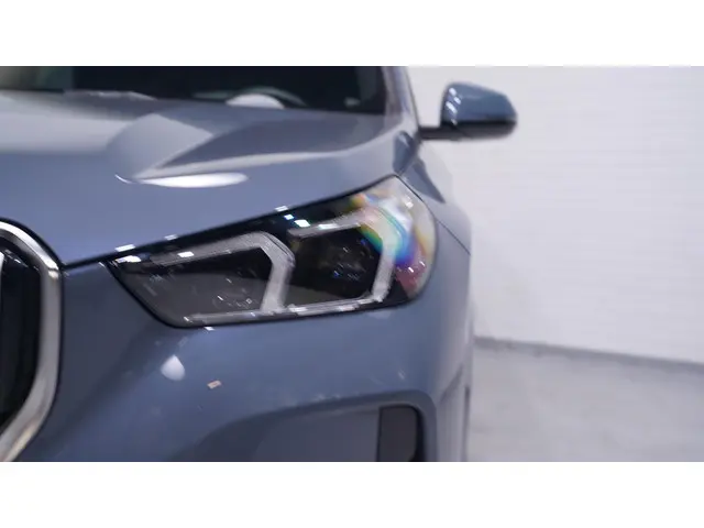 BMW iX1 xDrive30 Launch Edition 67 kWh 2024 Elektrisch 13