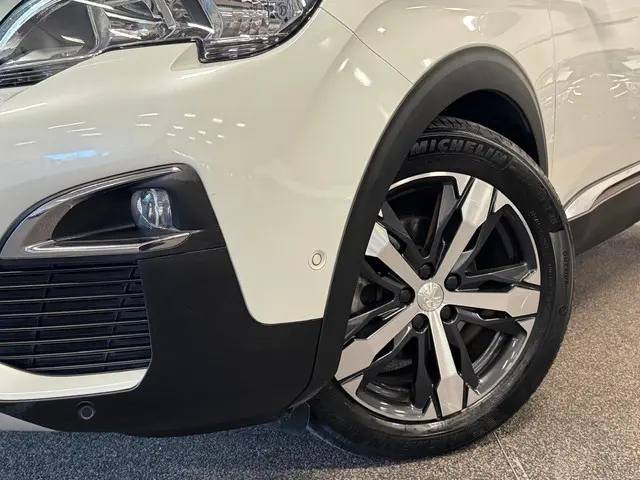 Peugeot 3008 1.2 PureTech Crossway 2018 Benzine 11