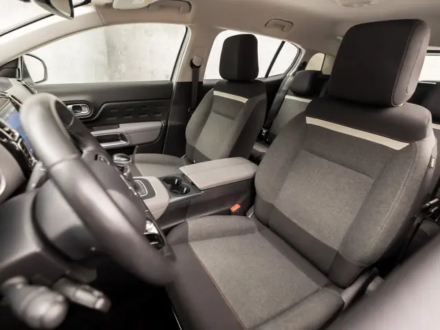 Citroën C5 Aircross 1.2 PureTech Sport 2019 Benzine 14