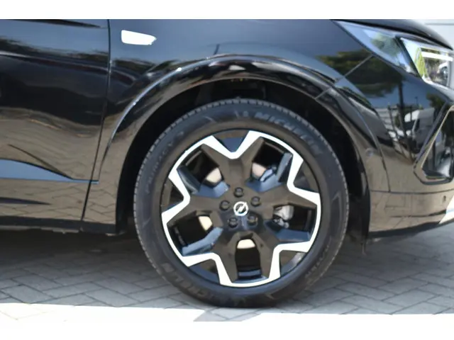 Opel Grandland 1.2 Turbo Ultimate 2024 Benzine 12