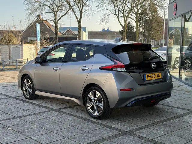 Nissan Leaf Aut. N-Connecta 40 kWh 2022 Elektrisch 5