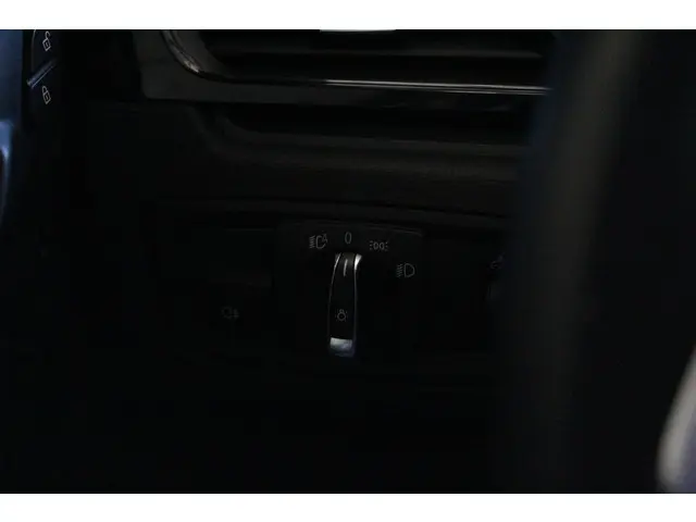 BMW X1 sDrive18d Business Edition 2.0L150PK 2021 Diesel 33