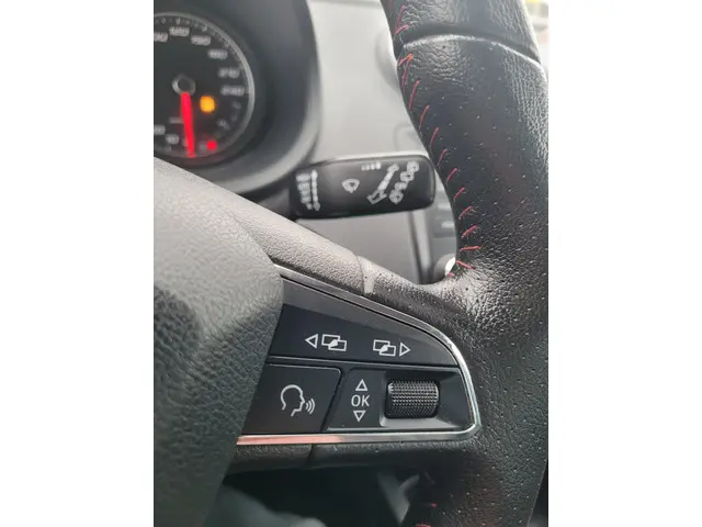 SEAT Ibiza 1.0 EcoTSI FR Connect 2017 Benzine 24