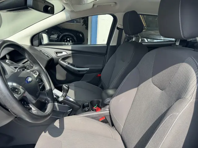 Ford Focus 1.0 EcoBoost Lease Titanium 2013 Benzine 12