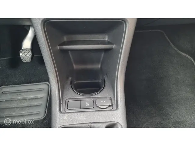 Volkswagen up! 1.0 5drs 2020 Benzine 23