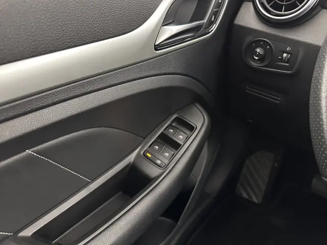 MG ZS EV Luxury 45 kWh {SOH-91%} 2020 Elektrisch 21