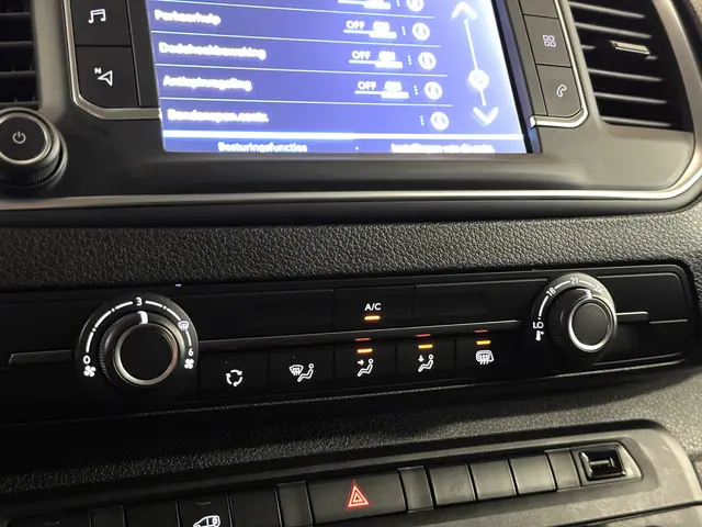 Peugeot Expert 1.5 BlueHDI 100 S&S L3 2023 Diesel 20