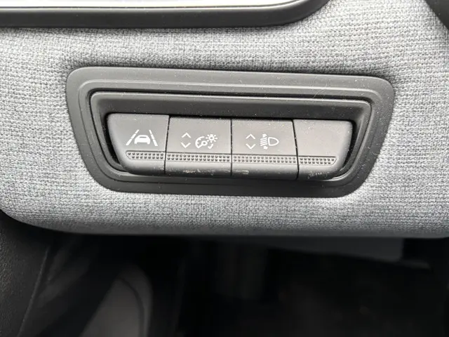 Renault Clio 1.0 TCe 90 GPF evolution 2023 Benzine 27