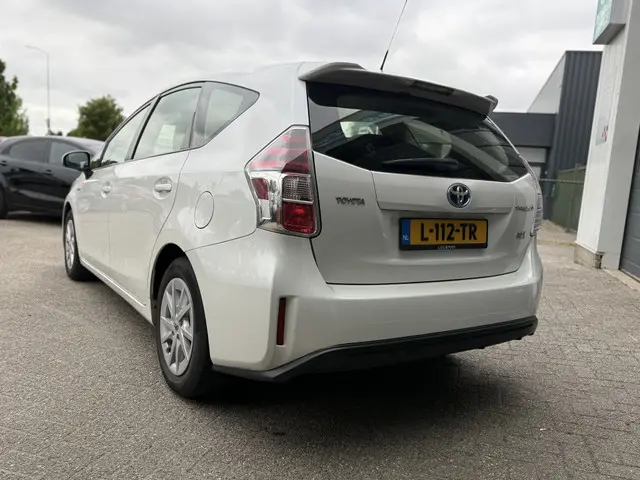 Toyota Prius 2