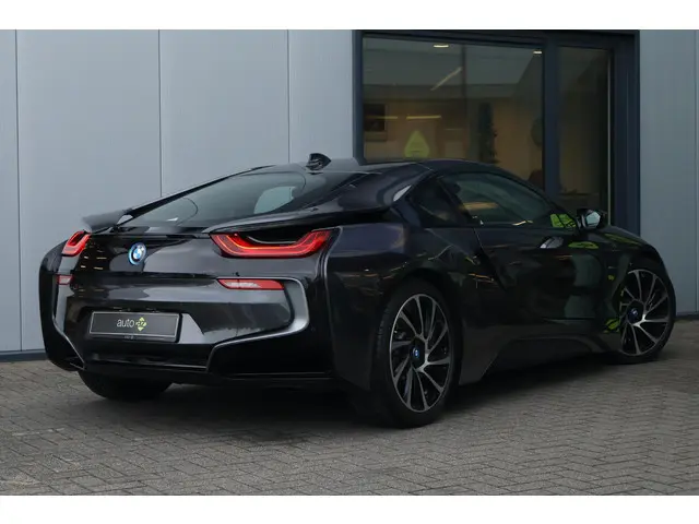 BMW i8 1.5 2015 Hybride Benzine 19