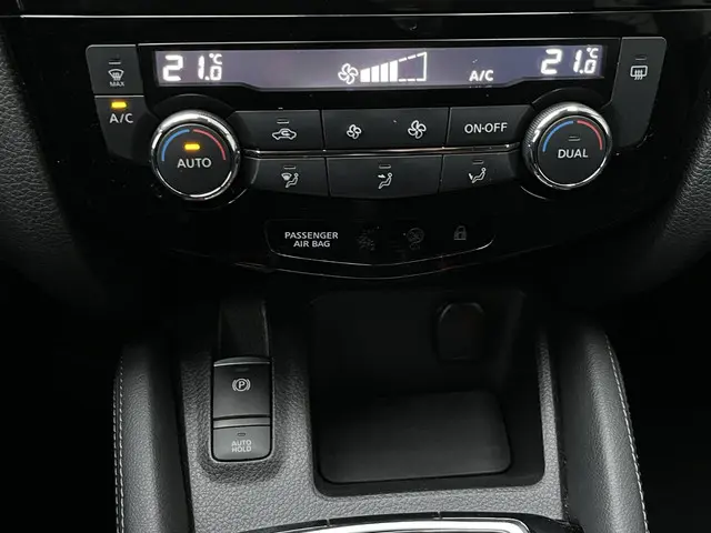 Nissan QASHQAI 1.3 DIG-T Premium Edition 2021 Benzine 12