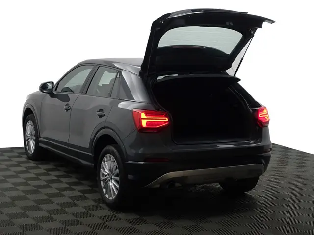 Audi Q2 1.0 TFSI Design Aut- 2018 Benzine 25