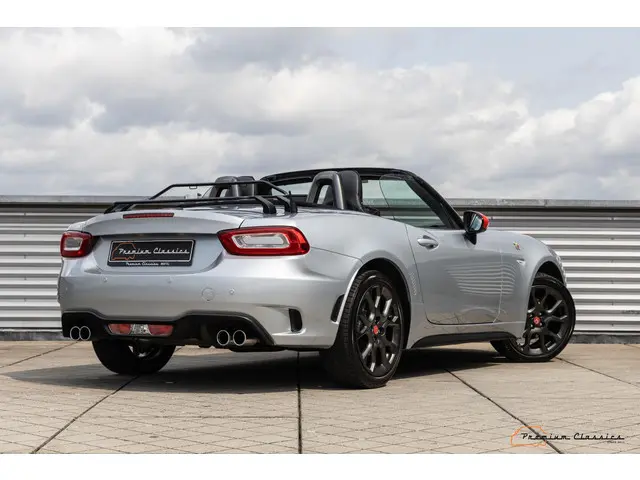 Fiat 124 Spider 1.4 MultiAir Turbo Abarth 2018 Benzine 3