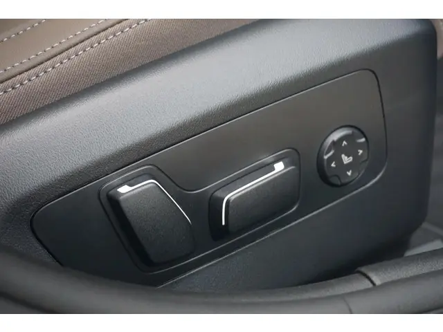 BMW i5 eDrive40 2025 Elektrisch 22