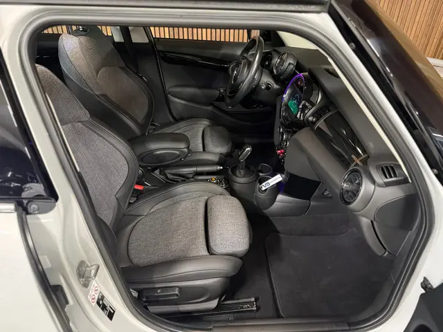 MINI One MINI 1.5 Chili - Panorama - Carplay 2020 Benzine 12