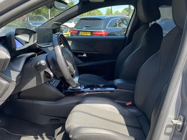 Peugeot e-208 EV GT 350 50 kWh 2020 Elektrisch 15