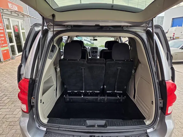 Dodge Grand Caravan 3.6 V6 2013 Benzine 23