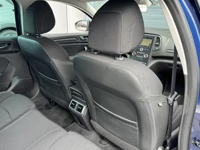 Renault Mégane Estate 1.3 TCE LIMITED 2020 Benzine 11
