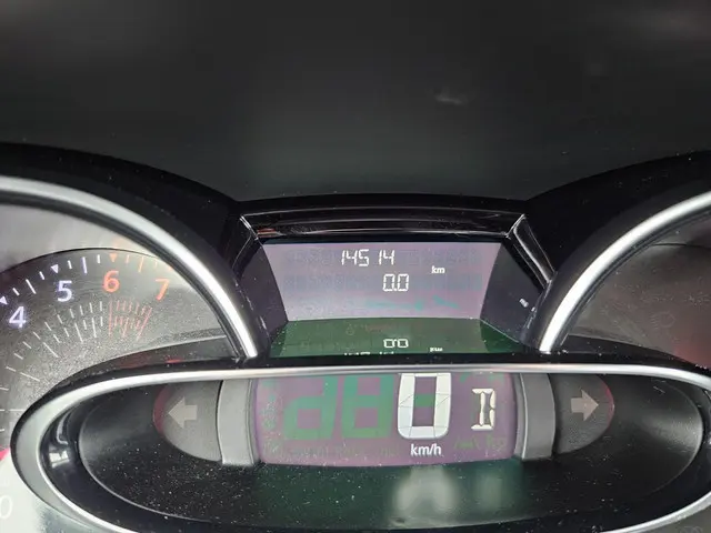 Renault Clio 1.2 TCe Intens 2018 Benzine 9