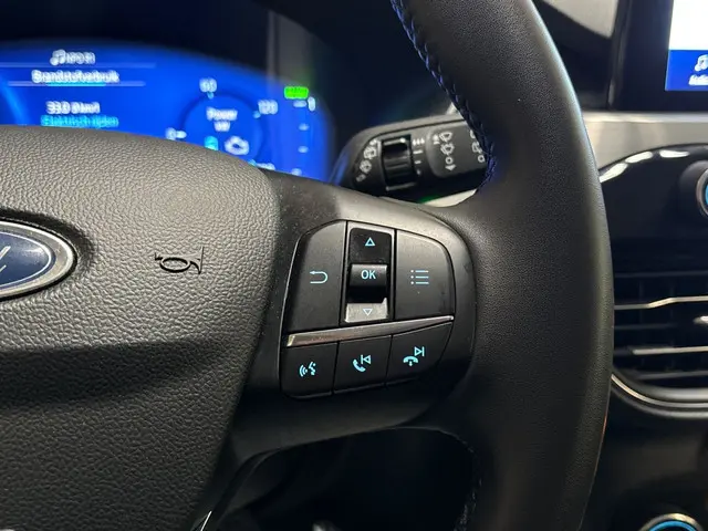 Ford Kuga 2.5 PHEV Titanium 2022 Hybride Benzine 17