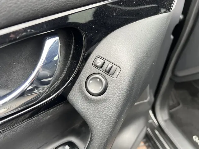 Nissan QASHQAI 1.2 Tekna 2015 Benzine 36