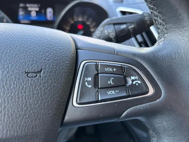 Ford C-MAX 1.5 Titanium 2018 Benzine 22